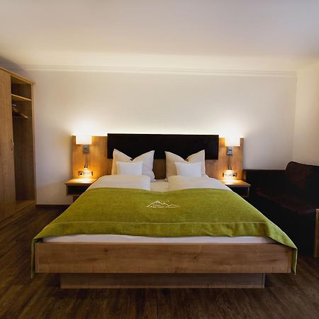 Hotel Alp Inn - Chiemgaukarte Inclusive Ruhpolding Bagian luar foto