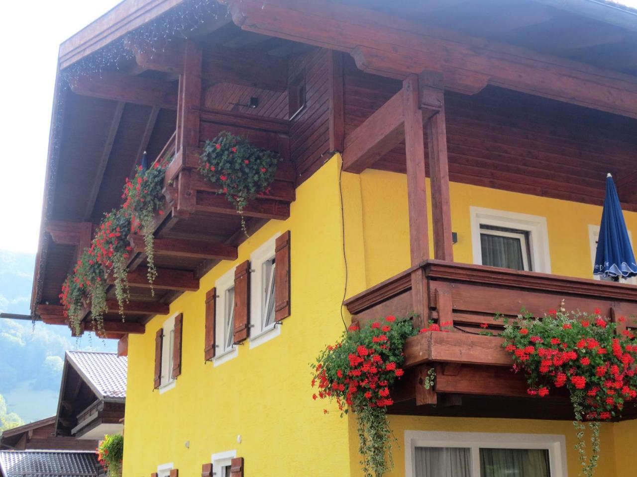 Hotel Alp Inn - Chiemgaukarte Inclusive Ruhpolding Bagian luar foto